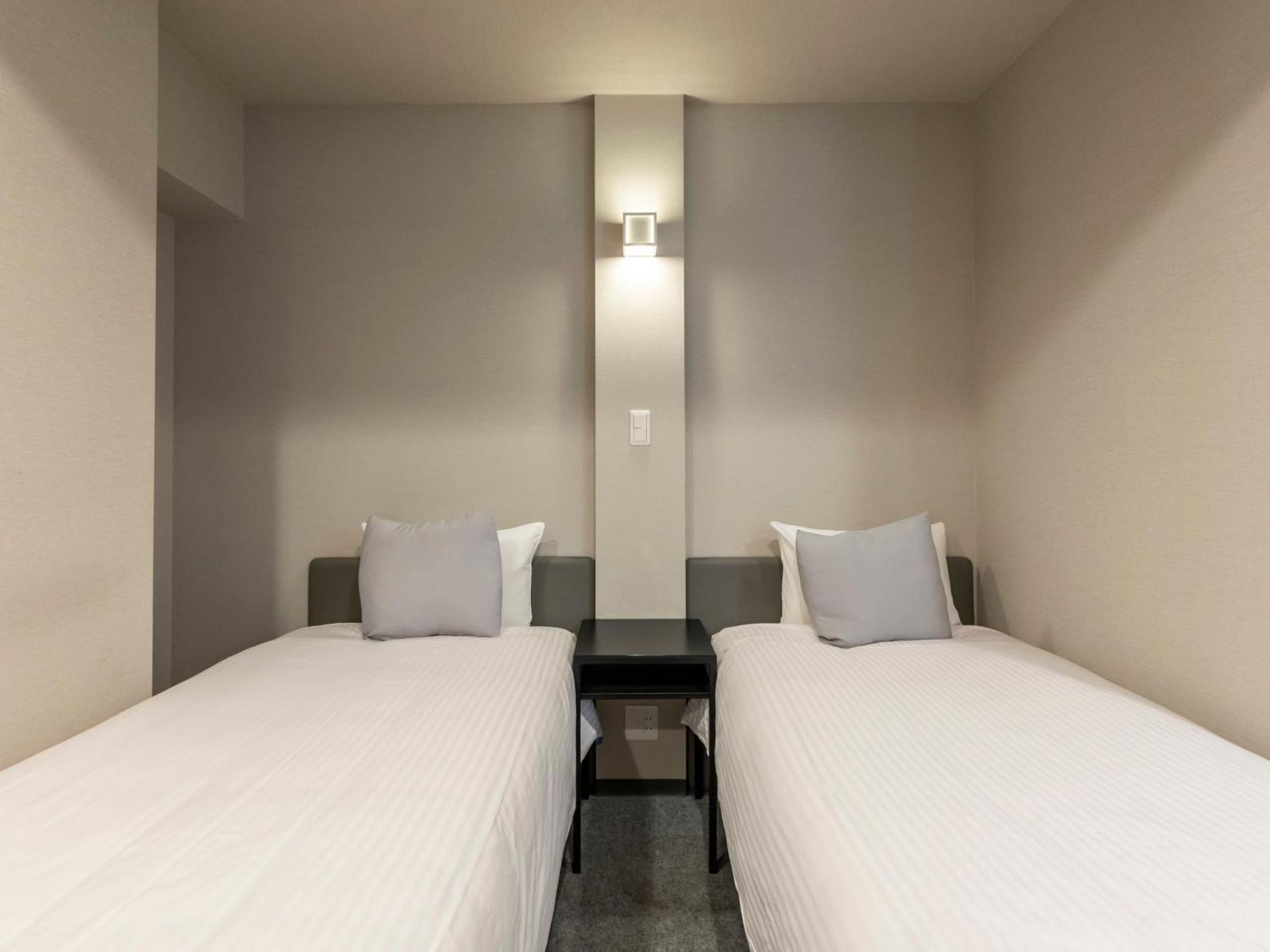 Tabist Unihotel Midosuji Hommachi Osaka Exteriör bild