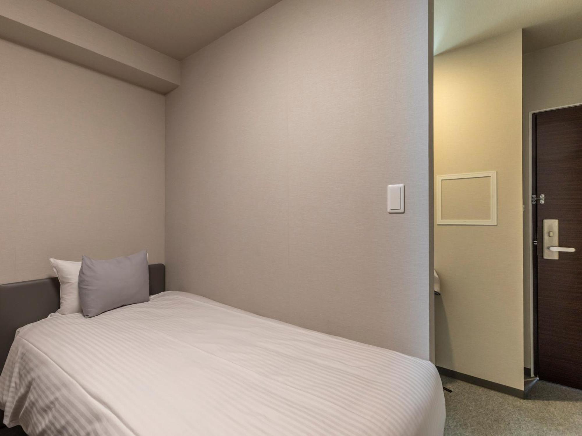 Tabist Unihotel Midosuji Hommachi Osaka Exteriör bild