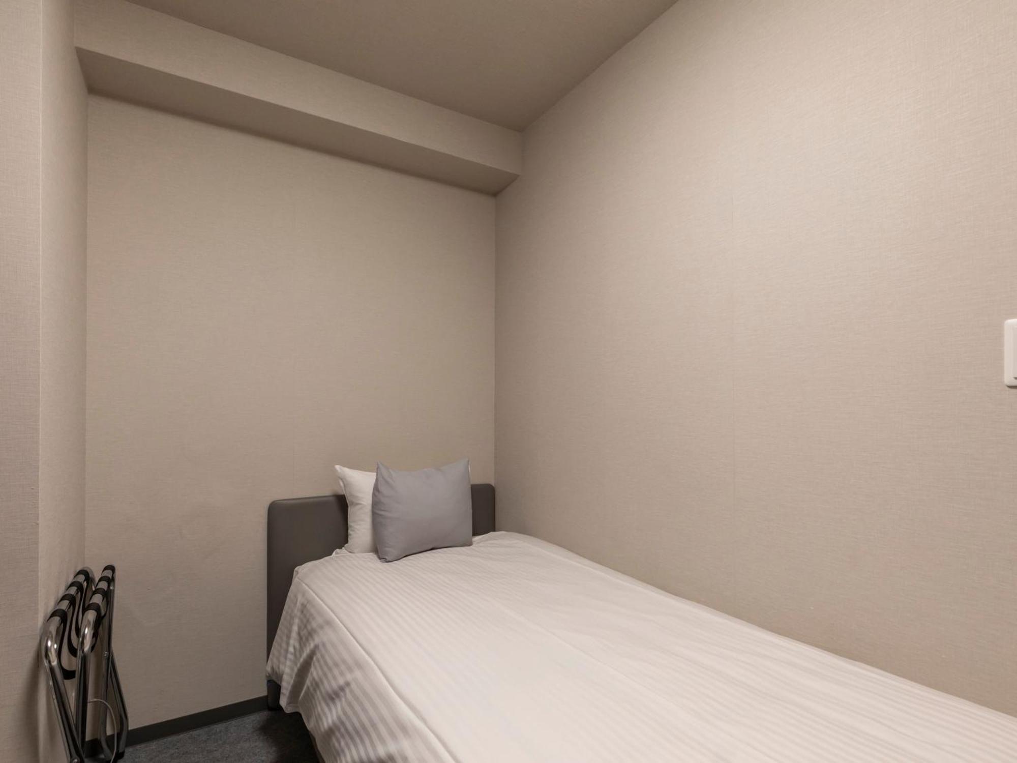 Tabist Unihotel Midosuji Hommachi Osaka Exteriör bild